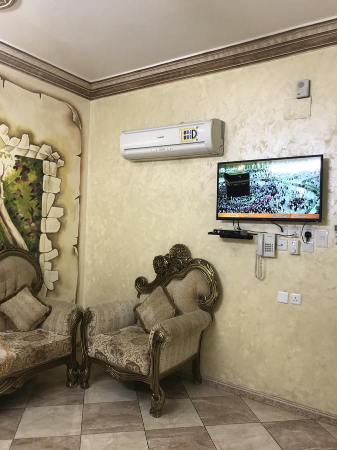 لمسات ذهبية للوحدات السكنية Мухайил Екстериор снимка